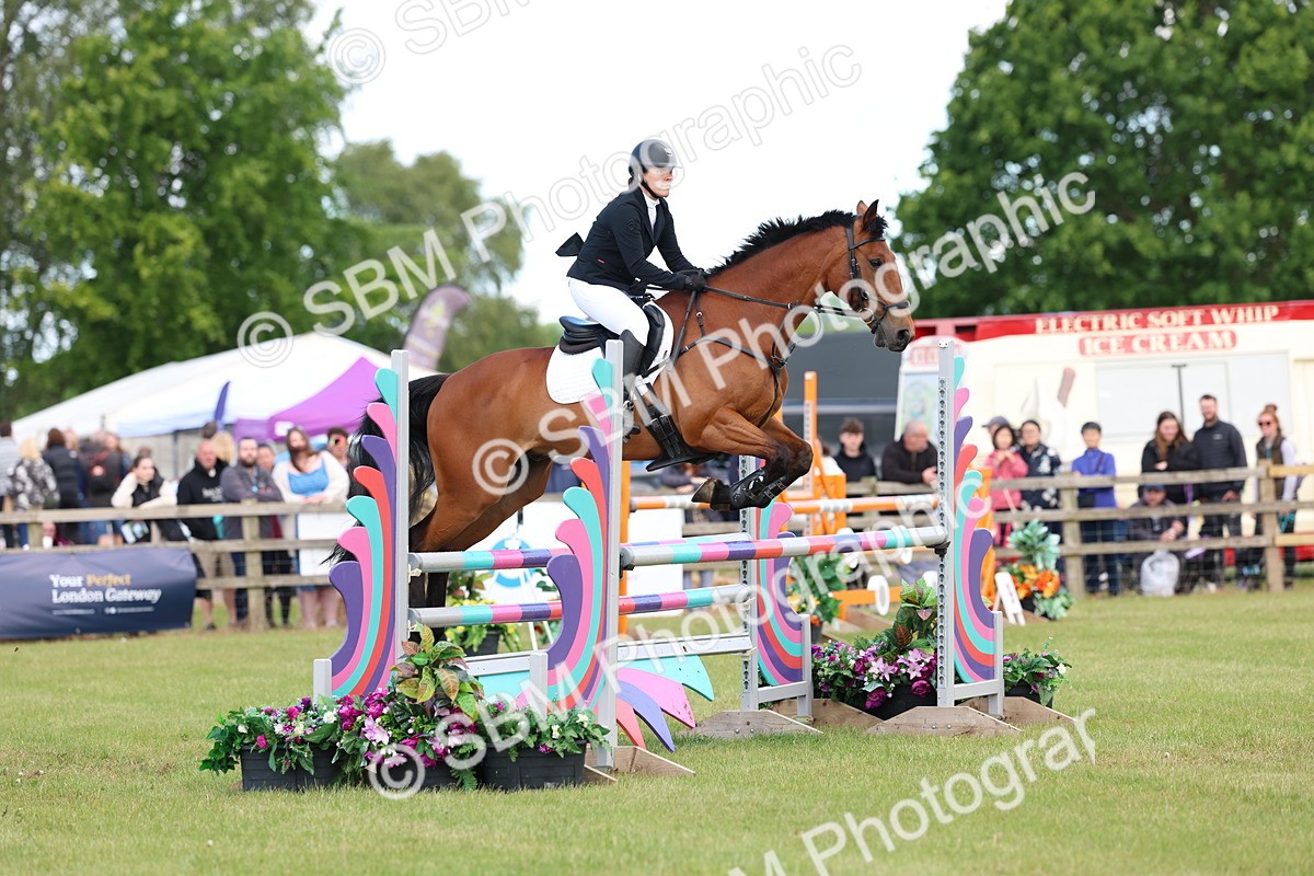 SBM_13485 - Class 206 - Senior Newcomers - 1.10m Open