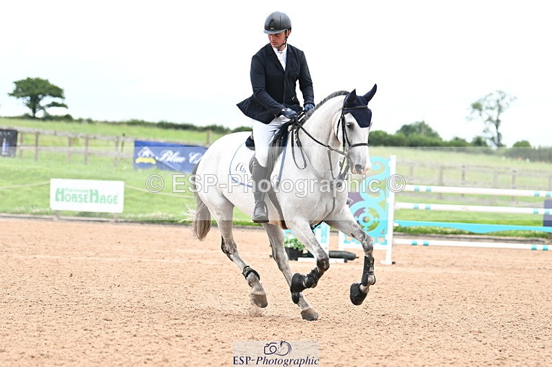 240802A-161644-05466 - Cls 19 National 1.30m Open