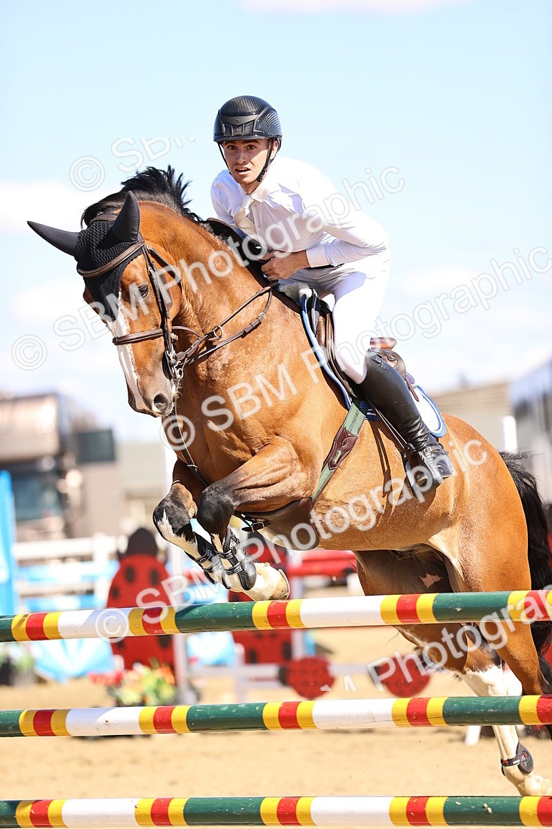 SBM_015671 - Class 16 - Senior foxhunter - 1.20m Open
