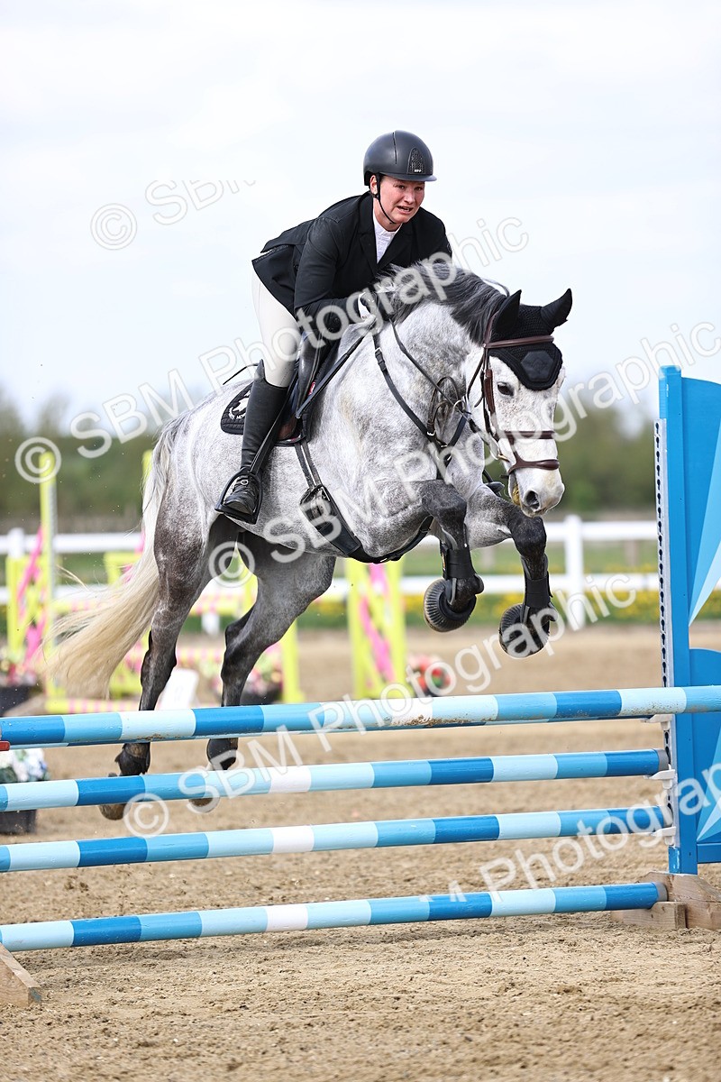 SBM_5238 - Class 9 - Senior British Novice - 90cm