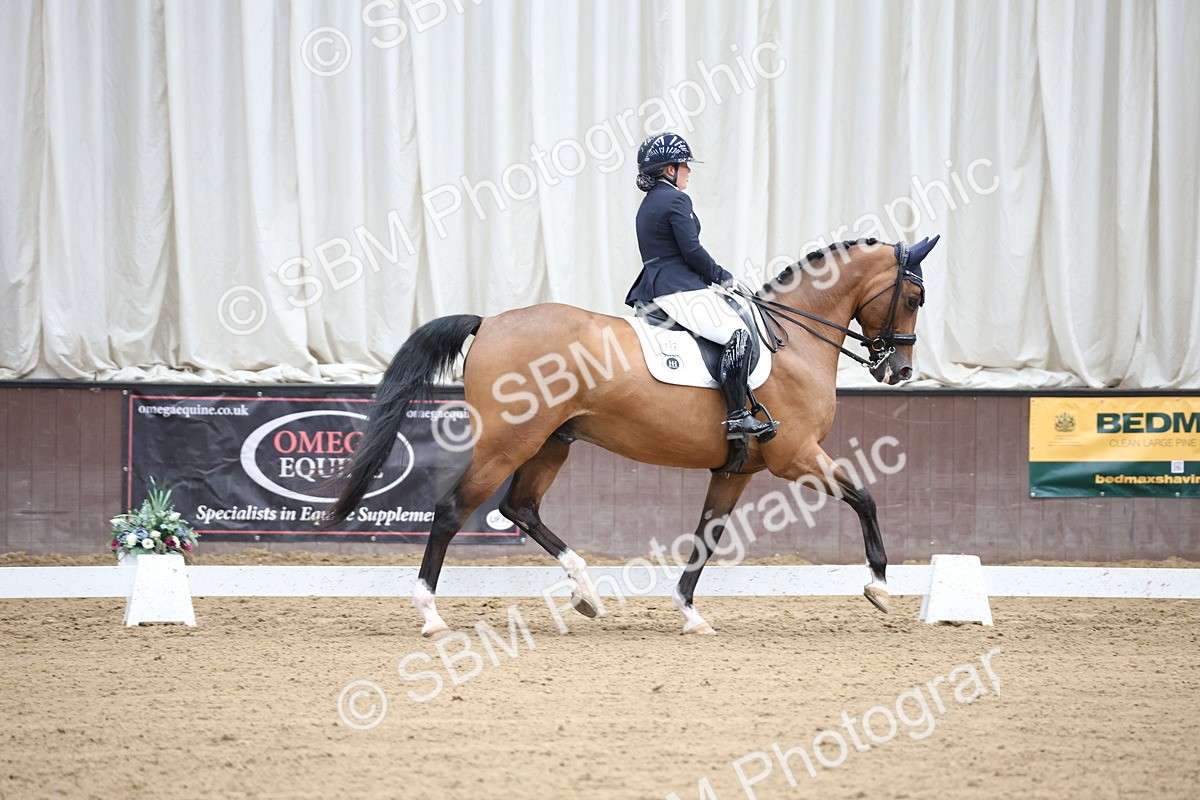 SBM_004045 - Class 8 - Advanced Medium 6 Silver