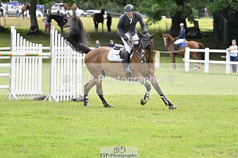 240711-124232-26937 - Cls 117 HOYS Grade C Jump Off and Presentations