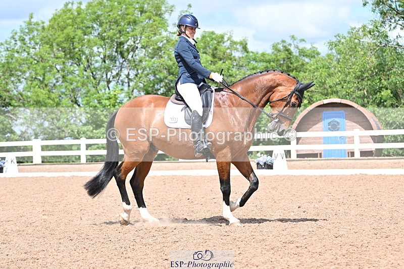 240622A-122708-10105 - Cls 34 BD Music Medium