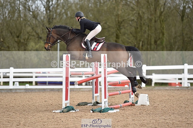 240327A-130132-00496 - Cls 4 Newcomers and 1.10m Open