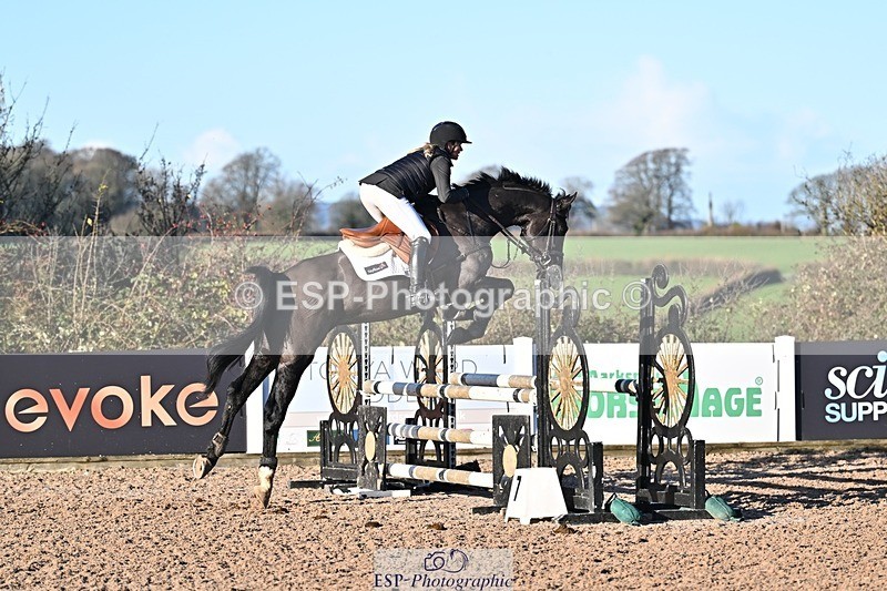 251203-103139-00153 - Cls 1 British Novice and 90cm Open