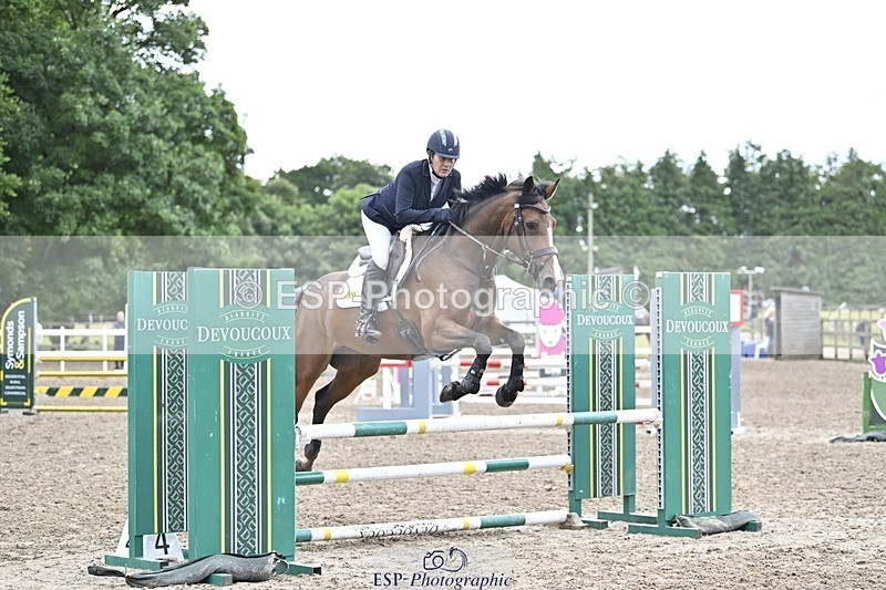 240710-102400-22081 - Cls 106 British Novice and 90cm Open