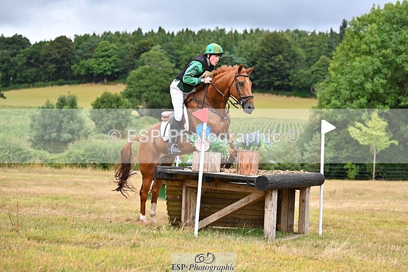 250803A-133058-14134 - N-606-Harry.Rowcliffe-22.CARROT.GOLD