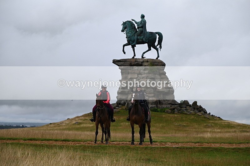 DSC_3891 - Time at Statue 14:56 to 15:05