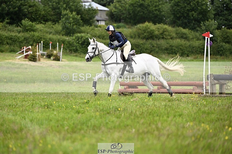 240630-140230-01775 - 815-Caroline_Barford-Misty_May