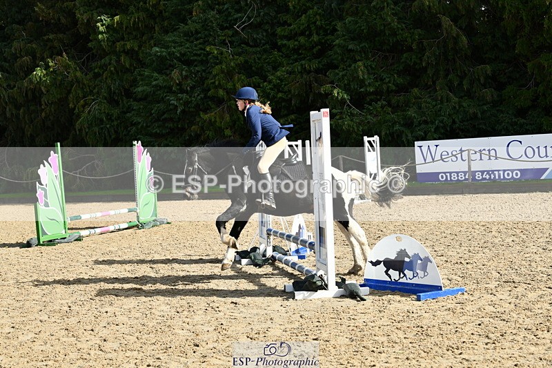 251004A-121504-00960 - Classes 4 & 5 50cm