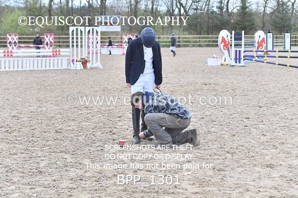 BPP_1301 - CLASS 15 SAT Senior BritiNovice/ 90cm Open