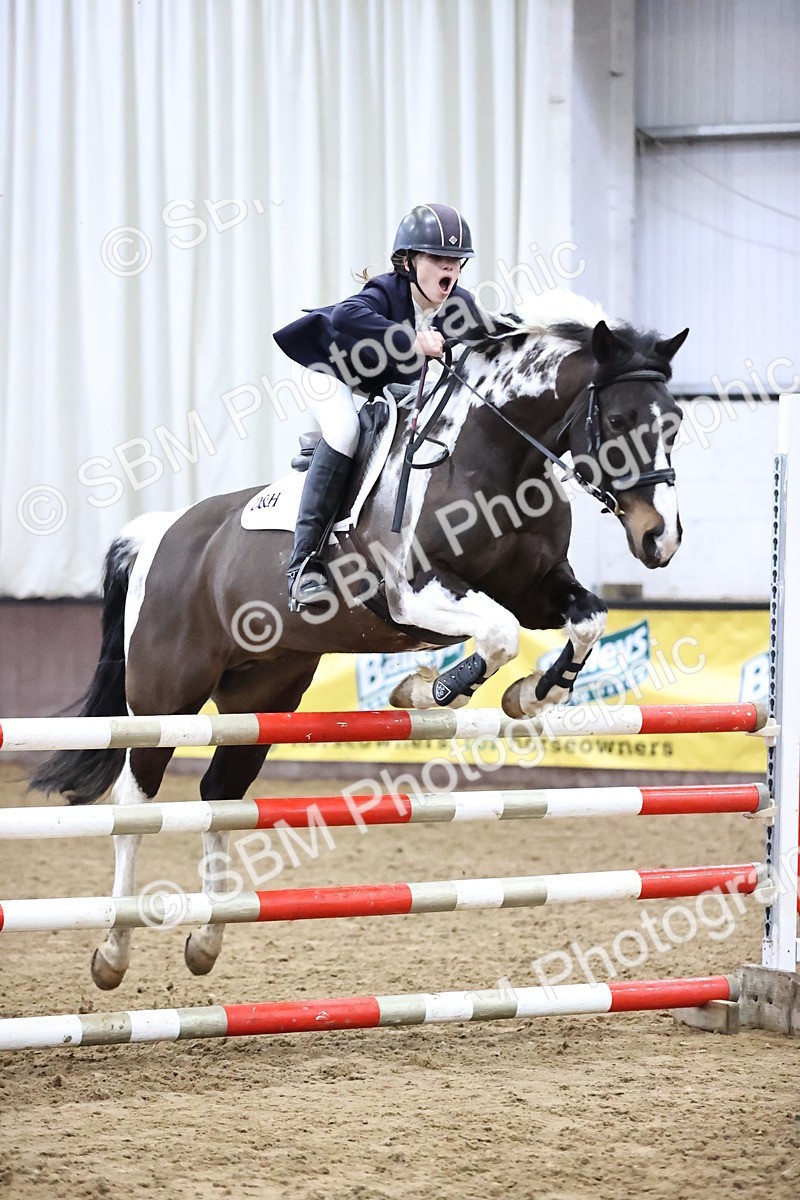 SBM_000823 - Class 4 - Blue Chip Pony Newcomers - 1.00m