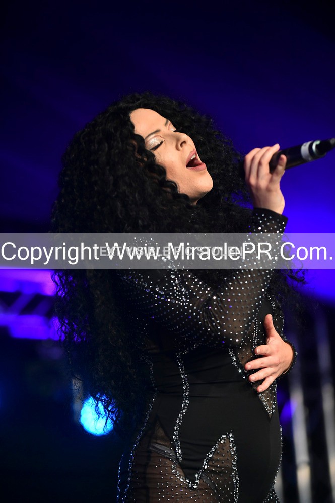 SH4_5954 - The Cher Experience