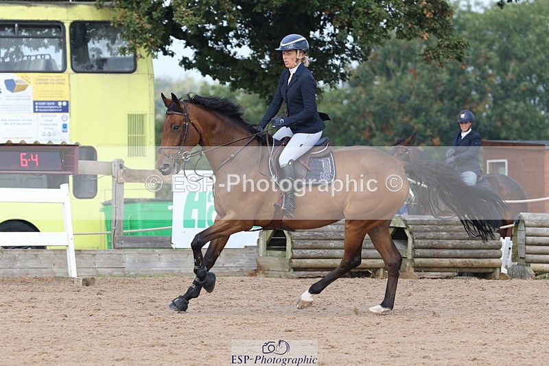 230915A-110500-01629 - Cls 2 Snr Foxhunter