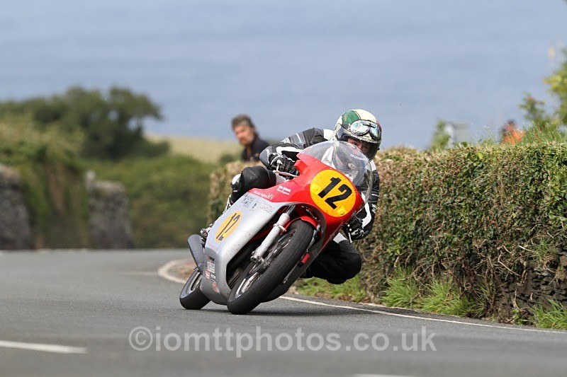 FOM_9680 - Bennetts 500cc Classic TT Race