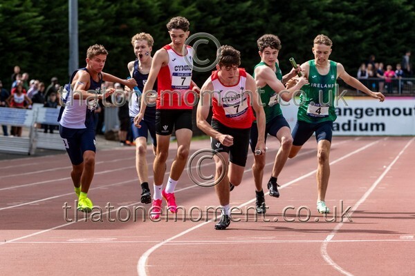 SIAB23-528645 - Track Male Set Two