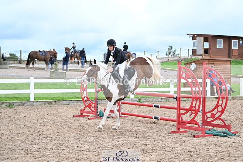 240908A-140729-04269 - Cls 20 A&B Pony Newc & 1.00m Opem