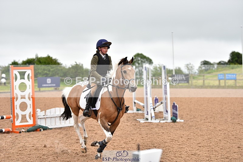 240528A-145804-00069 - 40 & 50cm