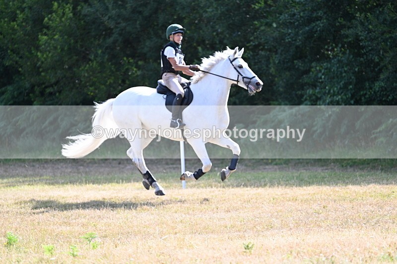 WJ7_3850 - Time 09:28 to 09:56 (time at the photographer)