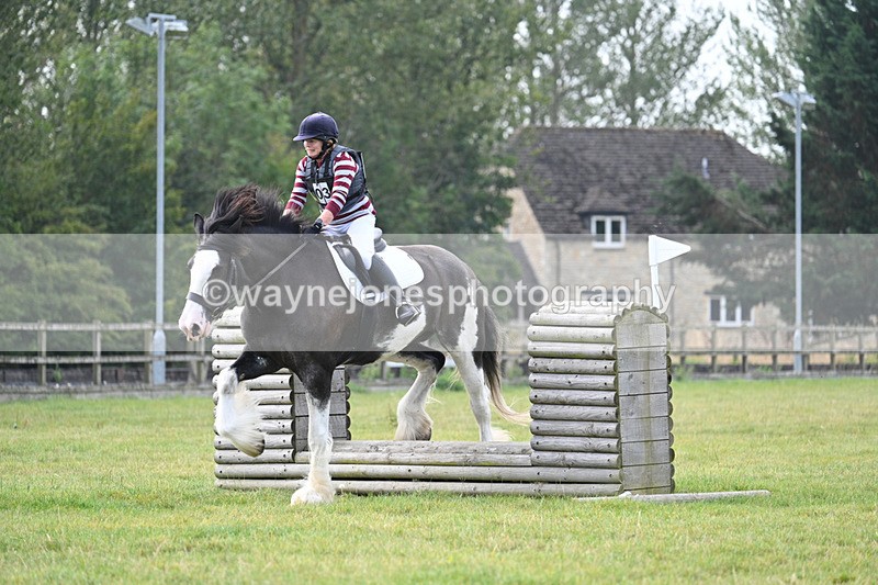 WJ7_5557 - 40cm XC Time 10:05 to 10:36