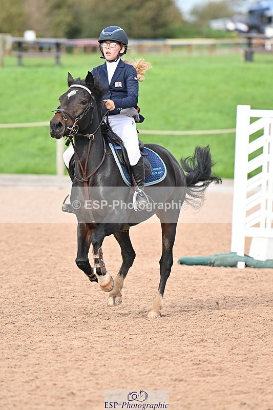 231029A-134533-03603 - Springboard 128cm & 138cm