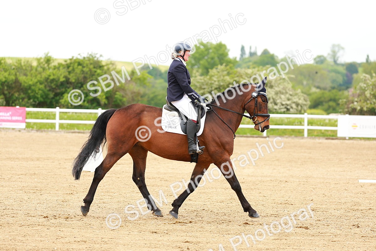 SBM_005053 - Class 16 - Novice 6