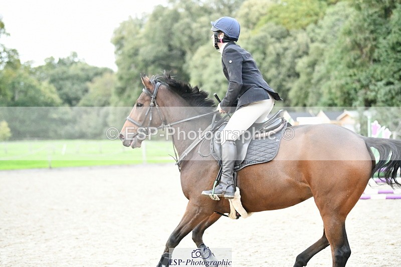 251004A-172558-02424 - Classes 12 & 13 90cm