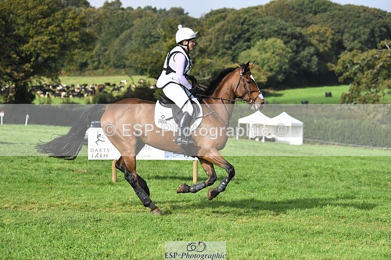 231020-110921-07085 - 034-COOLEY.PARK.MUZE-Gemma.Stevens-XC