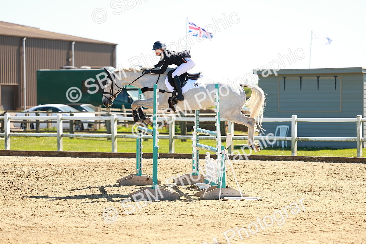 SBM_001709 - Class 5 - Senior Foxhunter - 1.20m