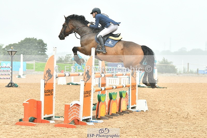 230805A-123554-00473 - Cls 3 Snr Foxhunter & 1.20m Open