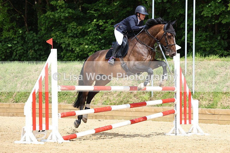 3E7A1061 - Class 13: Senior Newcomers/1.10m open