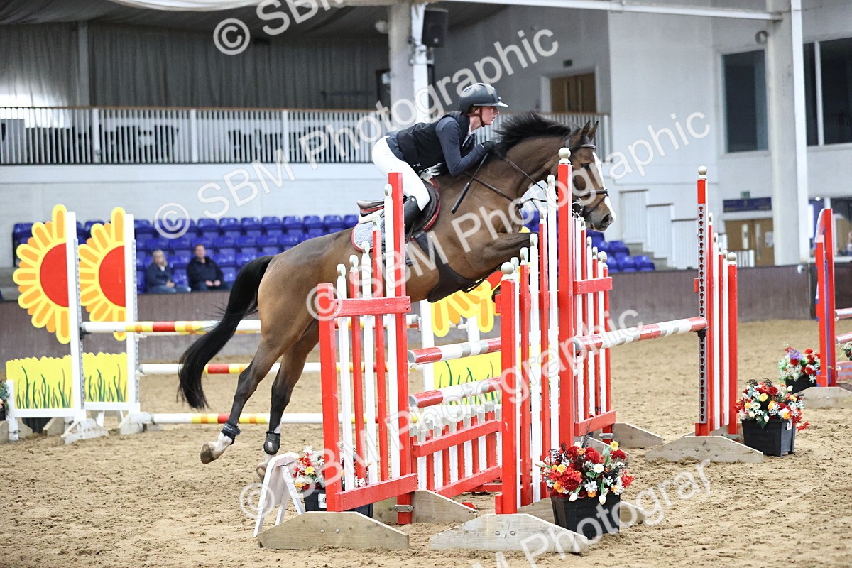 SBM_001253 - Class 5 - Blue Chip Pony Newcomers 1.00m Open
