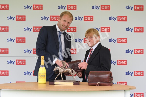 yr24072021r2-37 - Race 2 2.40pm Sky Bet Dash