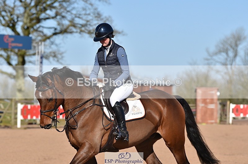 240306A-102536-00761 - Cls 1 British Novice and 90cm Open