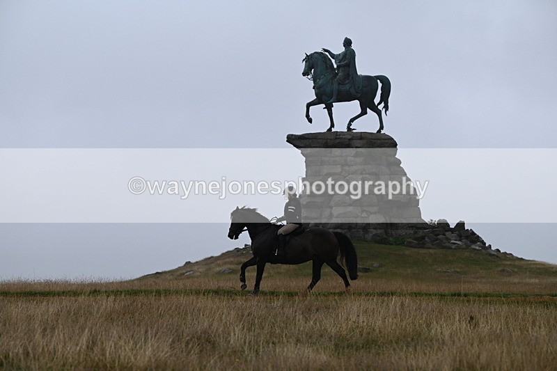 DSC_0961 - Time at Statue 10:58 to 11:53