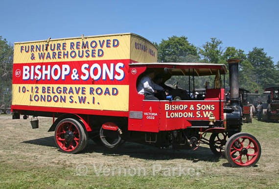 Foden traction engine - Transport