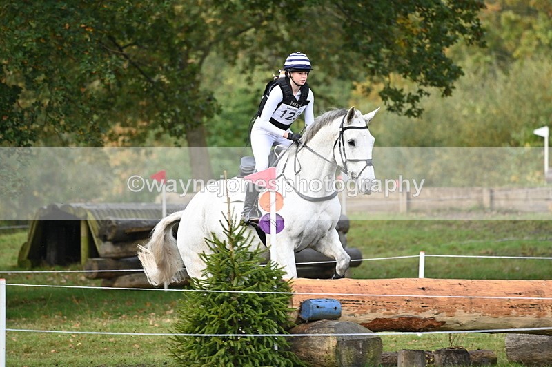 WJ6_2028 - 80cm Cam 1 Time 10:47 to 11:22