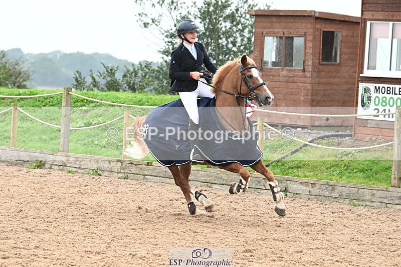 240907A-145352-02464 - Cls 4 Pony Big Team 95cm & 1.05m