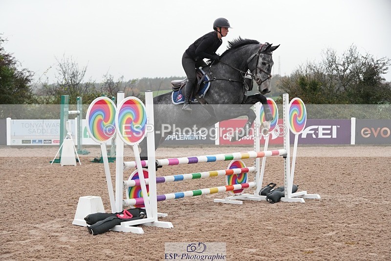 251107-095355-00131 - Cls 2 British Novice and 90cm Open