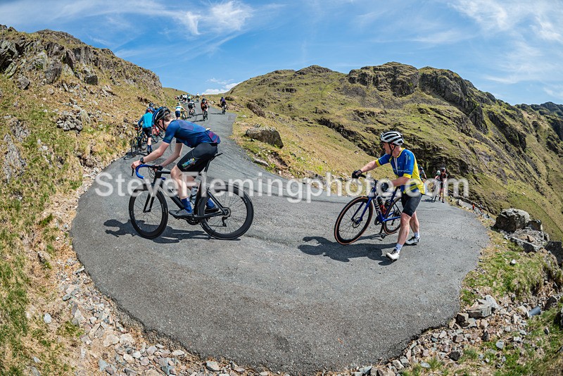 142055 - Hardknott Hairpin 14.00 - 15.00