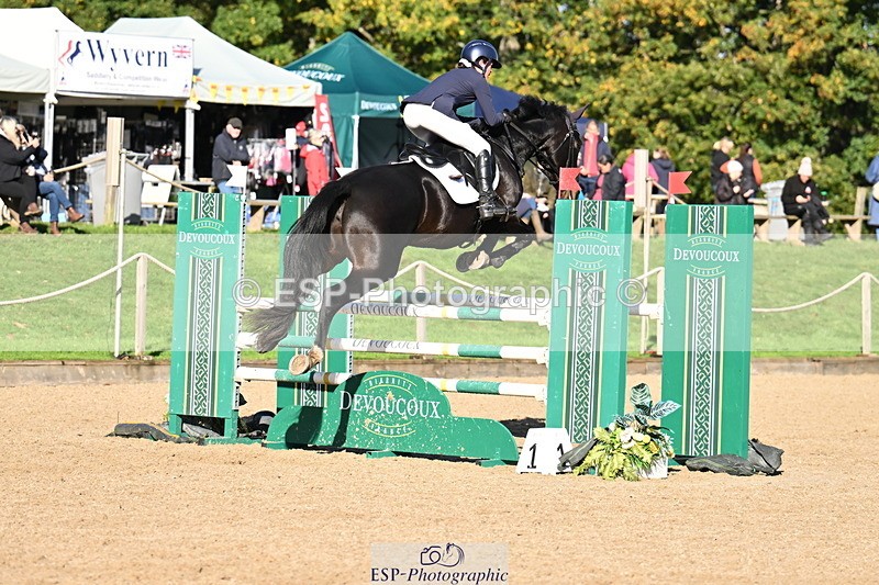 251024A-110837-06706 - B-162-Elle.Slack