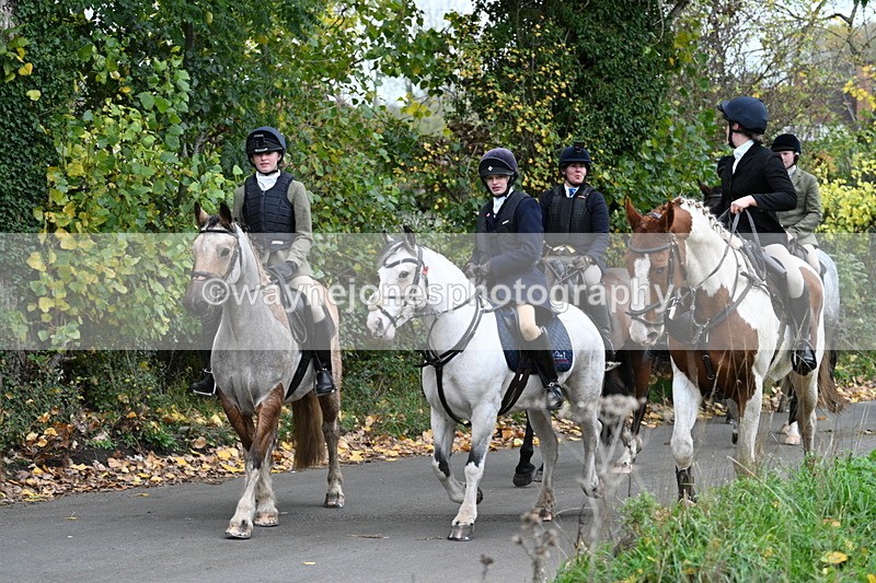 WJ7_7365 - Walk Home..