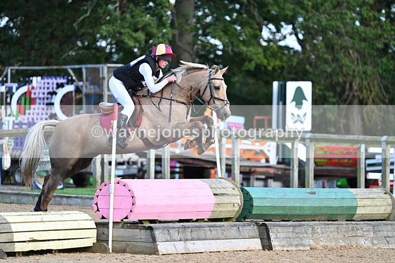 WJ7_5318 - Time 15:56 to 16:17