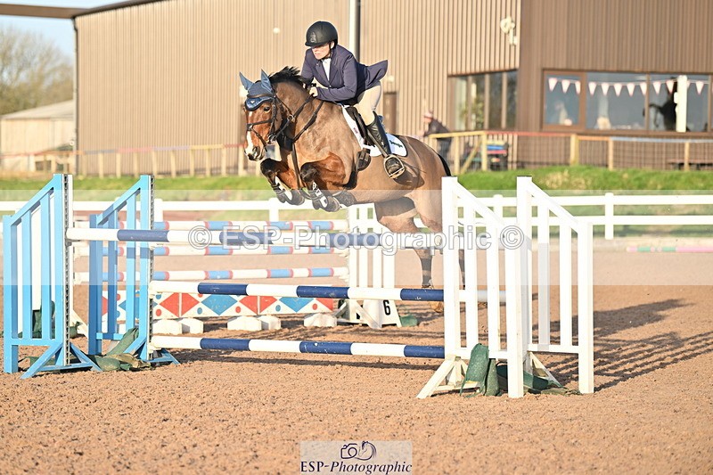 231210A-144444-02834 - Cls 21 Foxhunter & 1.20m Open