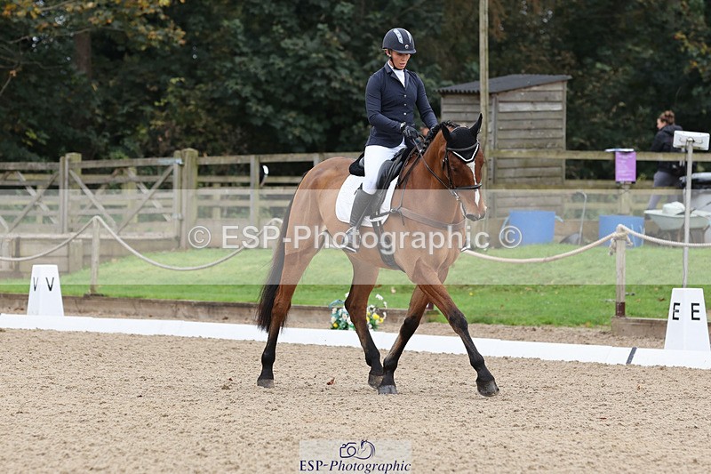 241024-120511-01821 - 148-Courtney.Romcke-ROMA.VICTOR