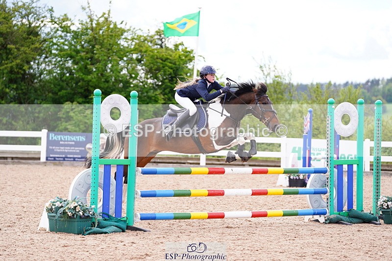 240506A-155942-10048 - Cls 21 Club 80cm