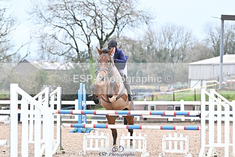 241127-124732-00556 - Cls 04A&B Snr Newc & 1.10m Open