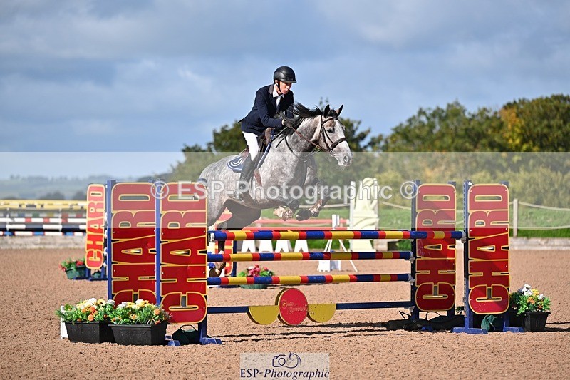 250912-101234-03856 - Cls 15 Snr Foxhunter