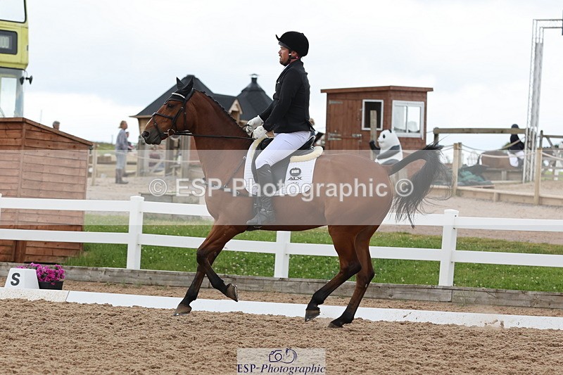 240622A-103704-09342 - Cls 27 BD Novice 37A