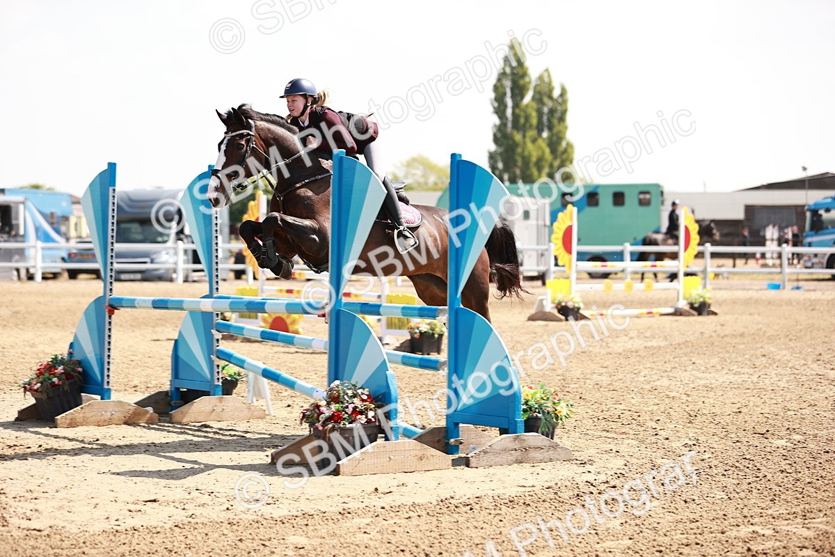  - Class 23 - Senior 1.05m